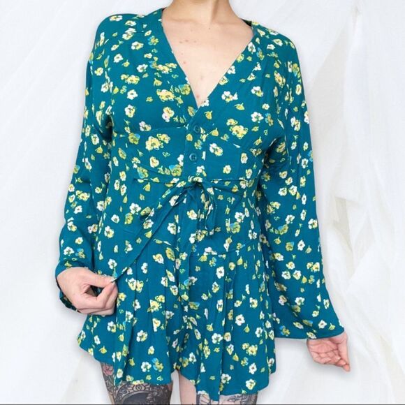 Free People (0) L’amour Printed Romper - Picture 3 of 9